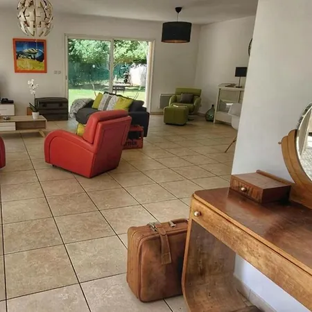 La Tranquillle - With Garden In Montpellier! *